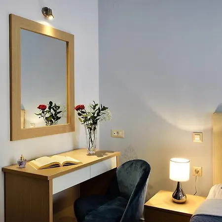New Near The Beach. Apartment *