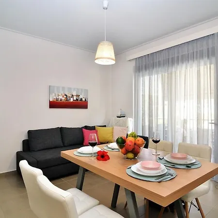 Apartment New Near The Beach. *